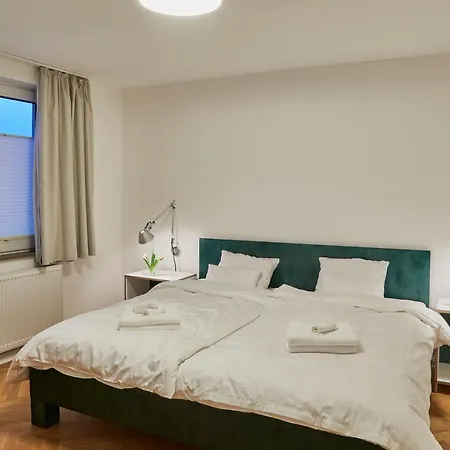 Gemuetliche Mit Balkon