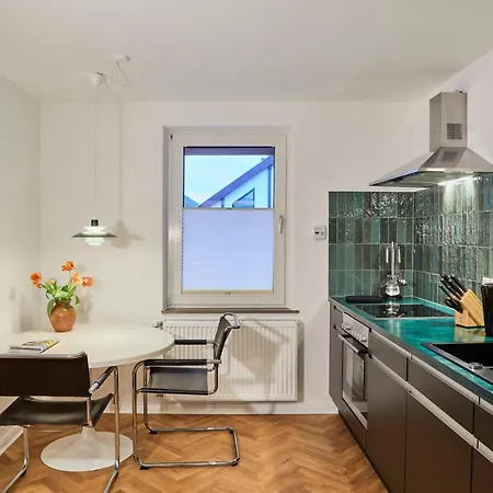 Gemuetliche Mit Balkon *